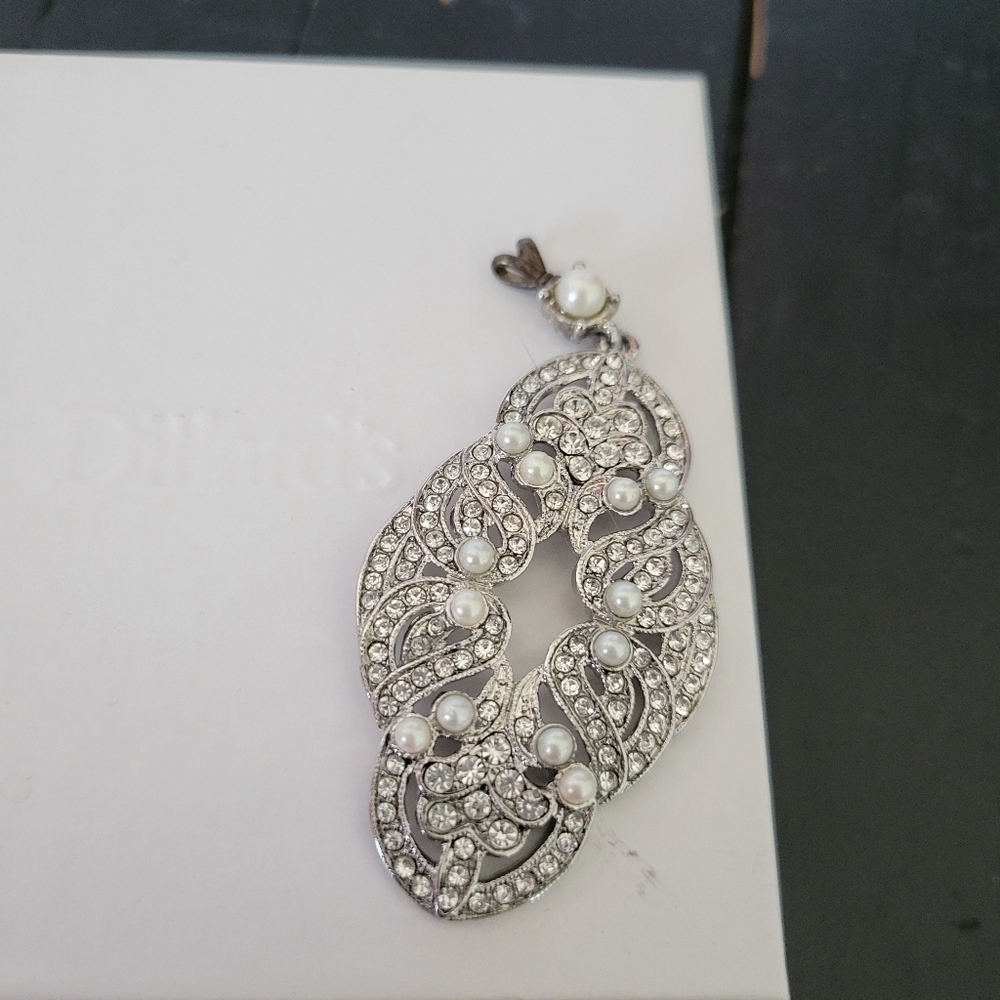 Dillard's Silver Rhinestone Pearl Necklace Pendant Dressy Fancy Wedding Bridal
